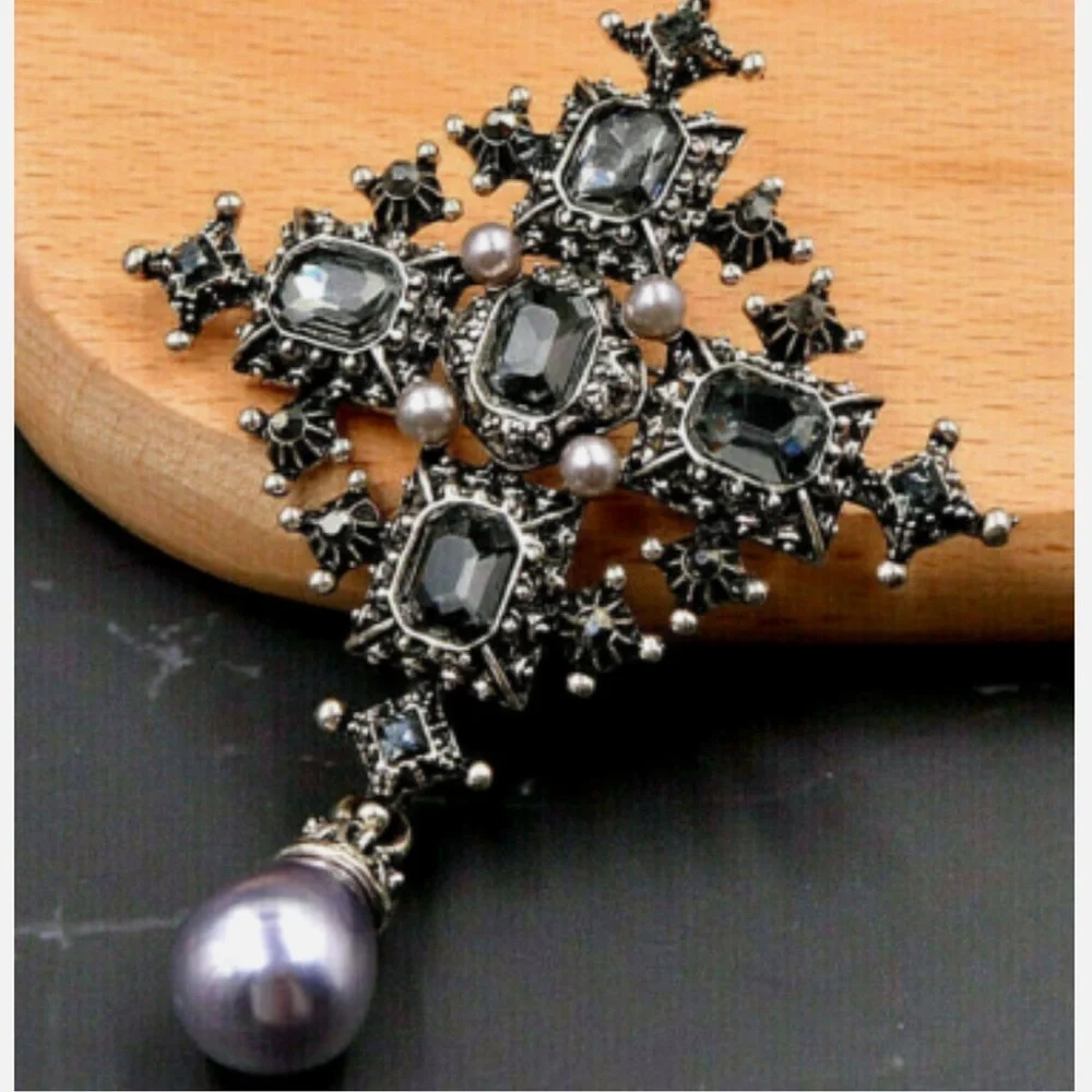 New Maltese Cross Charcoal Silver Pearl Vintage Inspired Brooch